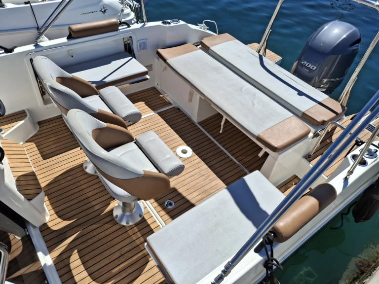 Pronájem lodi Bénéteau Flyer 7 SUNdeck v Marina de Palamós na Samboatu