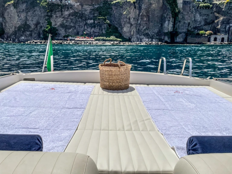 Pronájem jachty v Isola d'Ischia -Itama Itama 38 Open na Samboatu