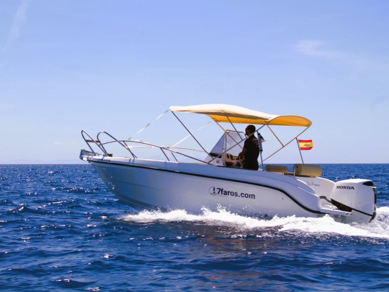 Pronajmout Motorová loď se skipperem či ne Polyester Yacht v Ciutadella de Menorca