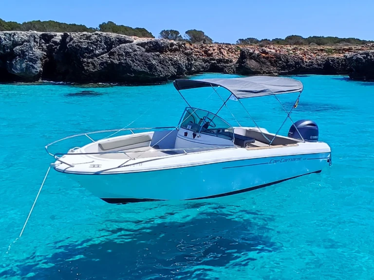 Pronajmout si Jeanneau Cap Camarat 625 v Cala en Bosch