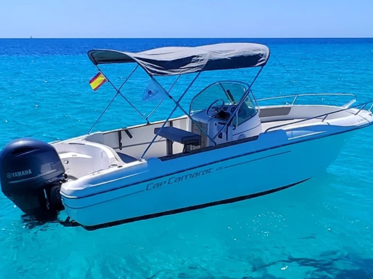 Pronájem lodi Jeanneau Cap Camarat 625 v Cala en Bosch na Samboatu