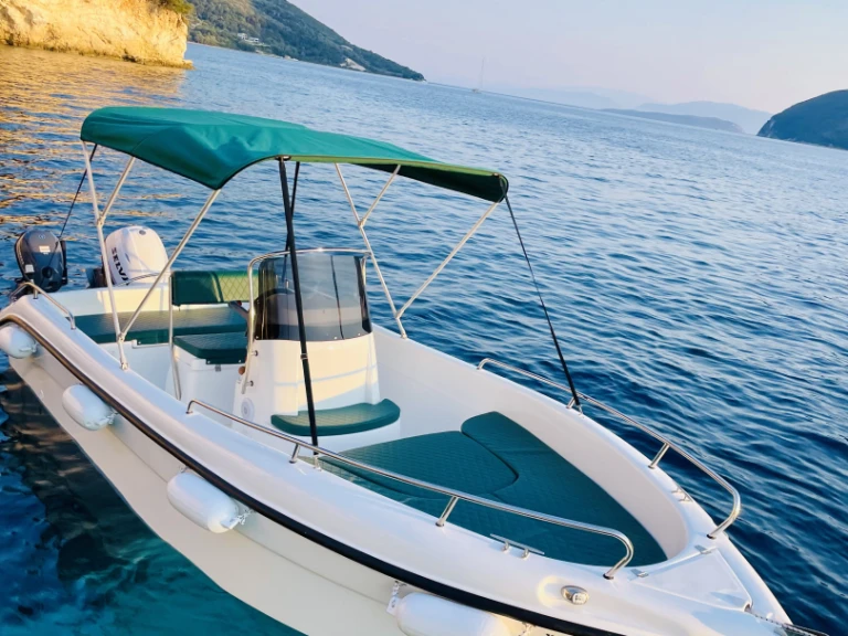 Pronájem Motorová loď v Nidri -Poseidon BLU WATER 185