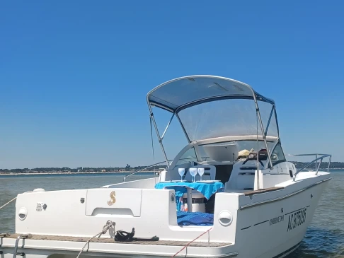 Pronájem lodi Bénéteau Ombrine 700 v Andernos-les-Bains na Samboatu