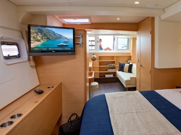 Pronájem lodi Lagoon Lagoon 620 (3 cab) v Castellammare di Stabia na Samboatu