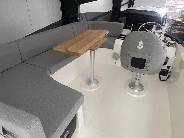 Pronájem lodi Pula lákavé ceny Swift Trawler 35