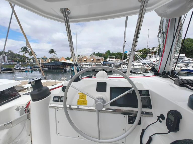 Pronajmout si Bali Bali 4.4 v Bas du Fort