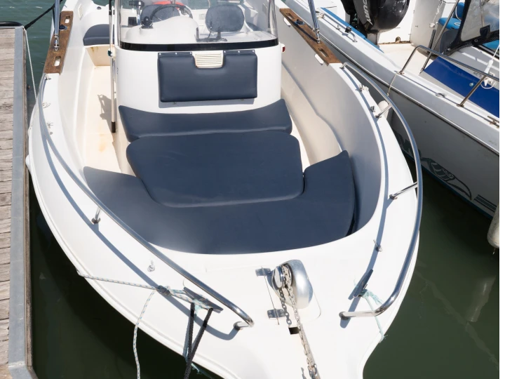 Pronajmout Motorová loď se skipperem či ne Quicksilver v Royan