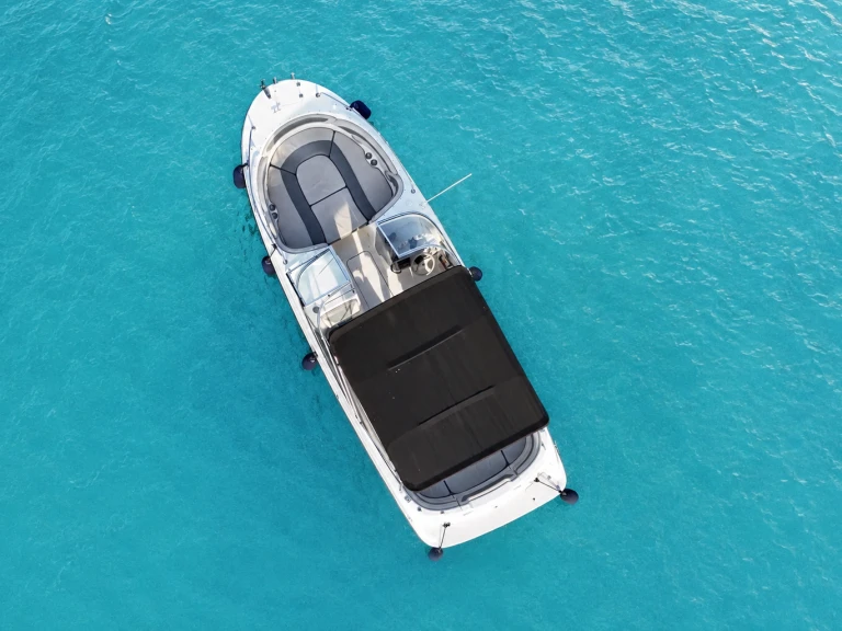 Pronájem lodi Puerto Banús lákavé ceny Bayliner 249 SD