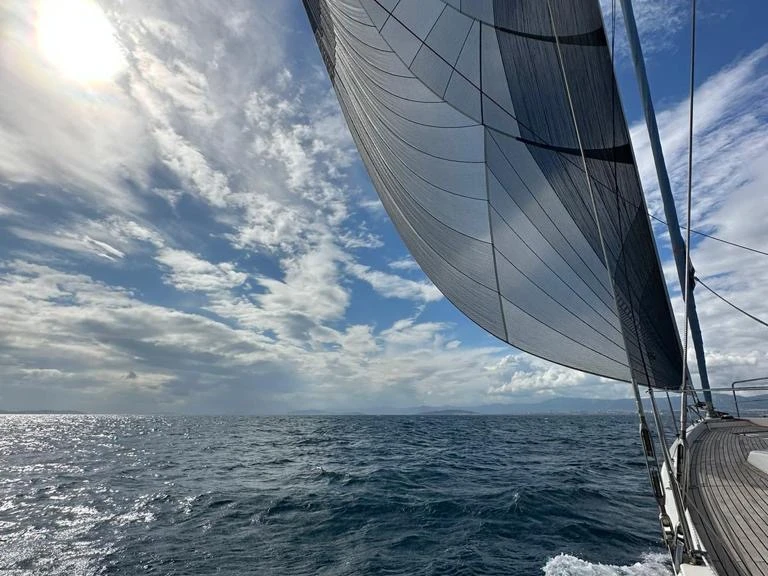 Pronajmout Plachetnice se skipperem či ne Hanse v Porto-Vecchio