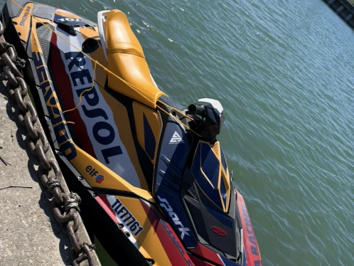 Pronájem Vodní skútr v Saint-Tropez -Sea-Doo Spark