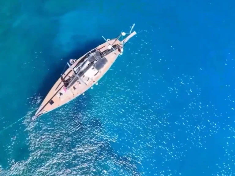Pronájem lodi Rhodos lákavé ceny Swan 60