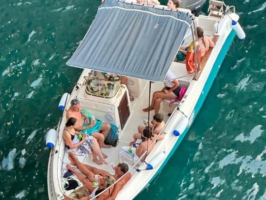 Pronájem Motorová loď v Polignano a Mare -Marinello Eden 22