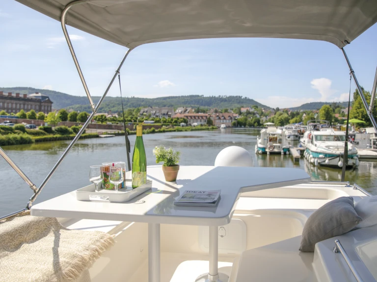Pronájem lodi Port-sur-Saône lákavé ceny Nicols Quattro Fly C