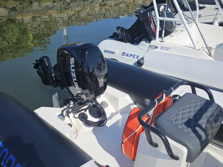 Pronajmout Polotuhá loď se skipperem či ne 3D Tender v Pornichet