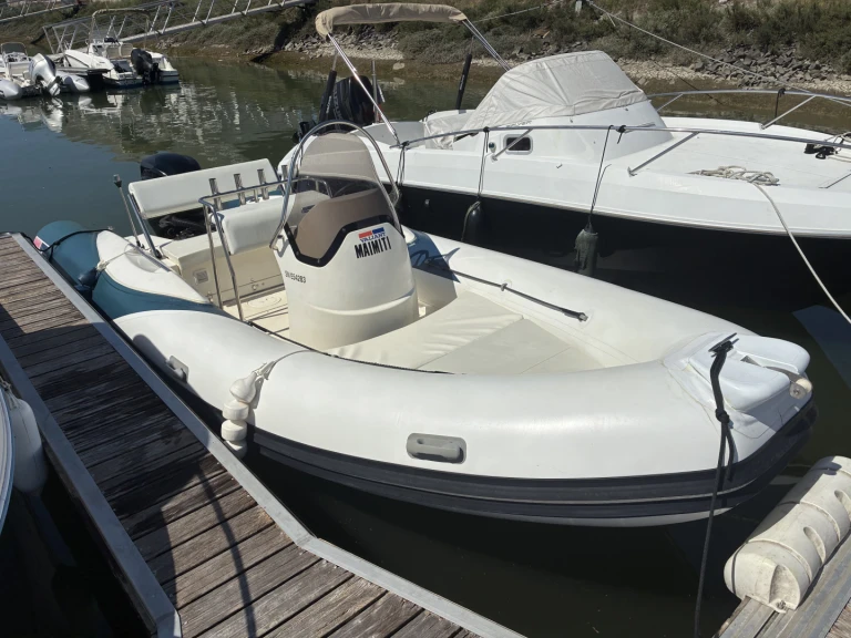 Pronájem lodi Le Pouliguen lákavé ceny Valiant 650 Cruiser