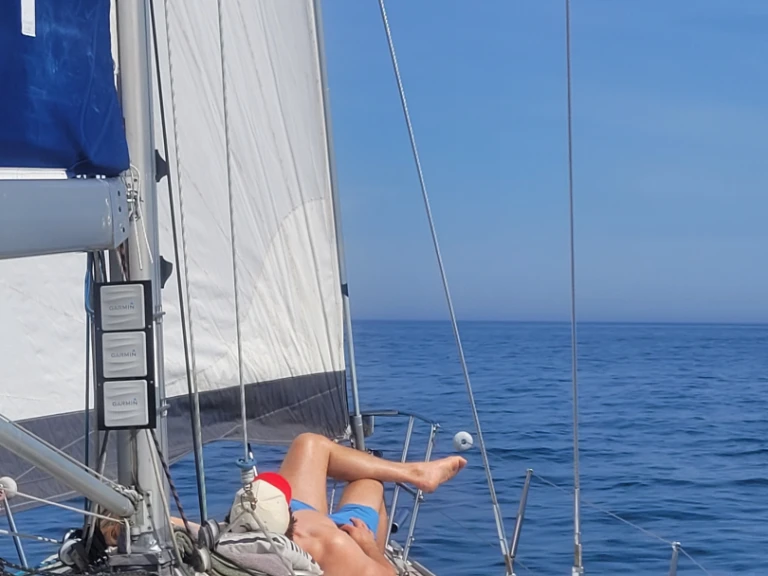 Bénéteau First 40.7 jednotlivci a charterové společnosti v Donostia / San Sebastián