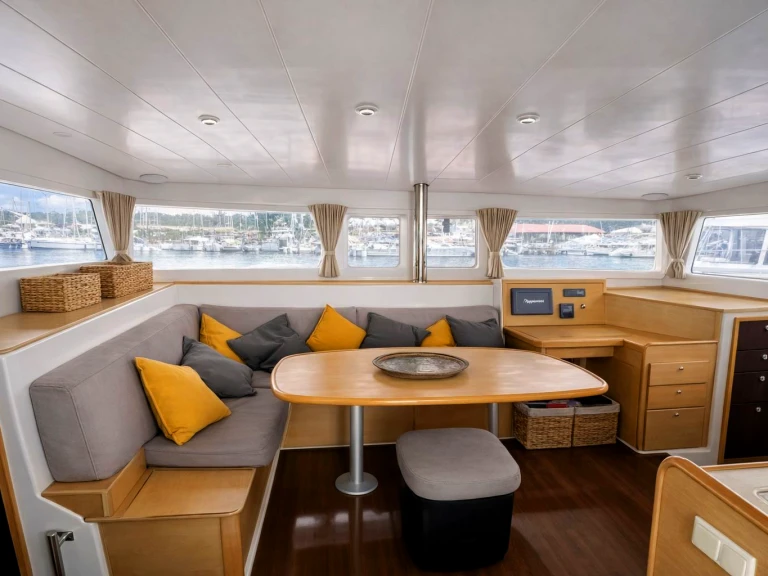 Pronájem lodi Lagoon Lagoon 400 v Ibiza Town na Samboatu