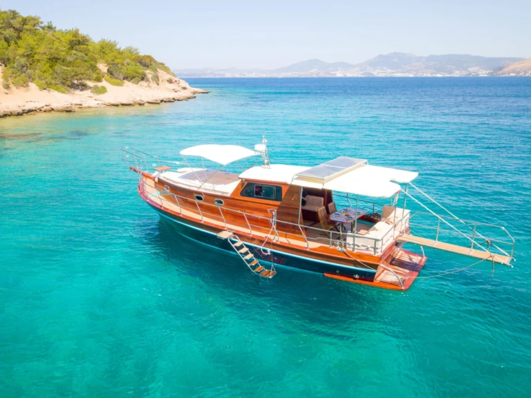 Pronájem lodi Hand Made Wood Motorboat v Bodrum na Samboatu
