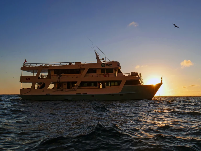 Pronájem jachty v Puerto Baquerizo Moreno - Motoryacht - Aqua na Samboatu