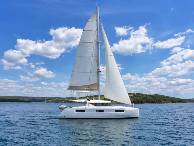 Pronajmout si Lagoon Lagoon 46 v Skradin