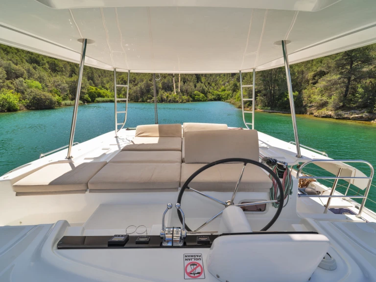Pronájem lodi Skradin lákavé ceny Lagoon 46
