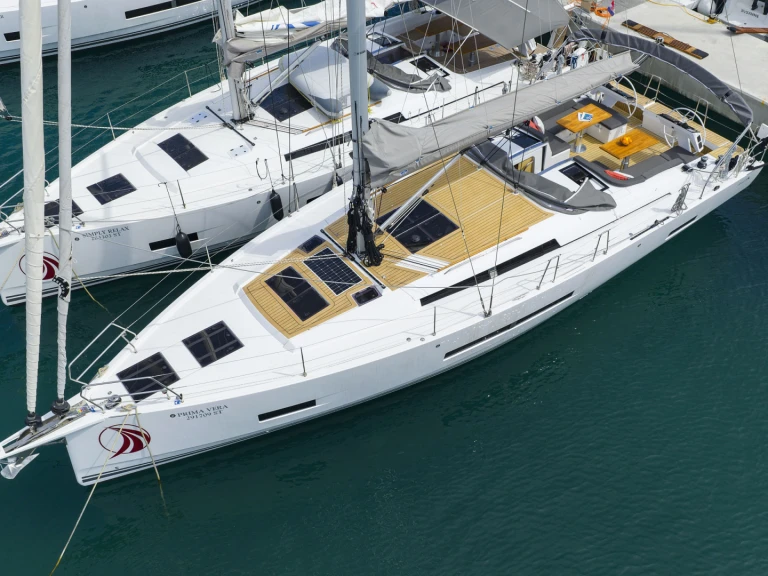 Pronájem jachty v Sukošan -Hanse Hanse 460 na Samboatu