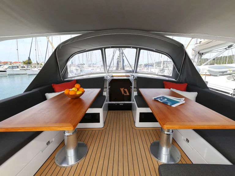 Pronajmout si Hanse Hanse 460 v Sukošan