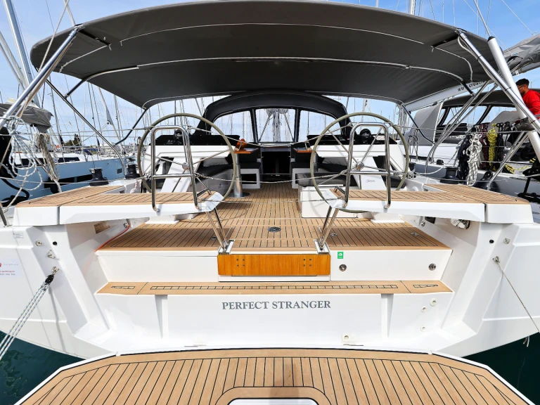 Pronajmout si Hanse Hanse 460 v Sukošan