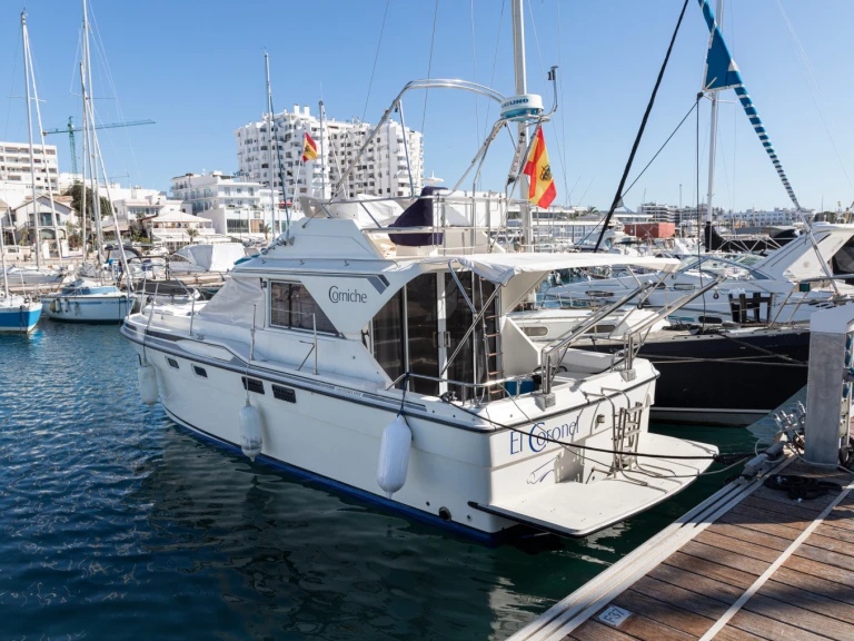 Pronájem Motorová loď v Sant Antoni de Portmany -Fairline Corniche 31 Fly