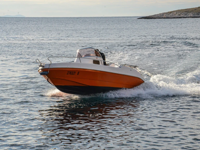 Pronájem Motorová loď v Hvar  -Marino Aphordite 650