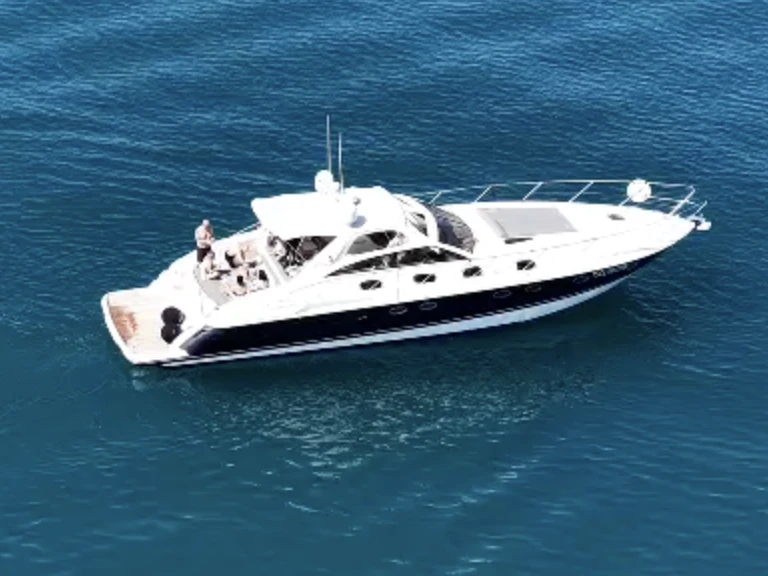 Pronájem jachty v Ponza -Princess Princess V55 na Samboatu