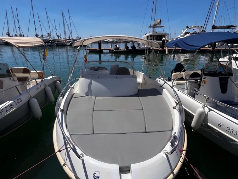 Pronájem jachty v Sitges -Zodiac Medline 2  na Samboatu