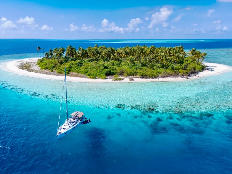 Pronájem Plachetnice v Male -Jeanneau Sun Odyssey 490