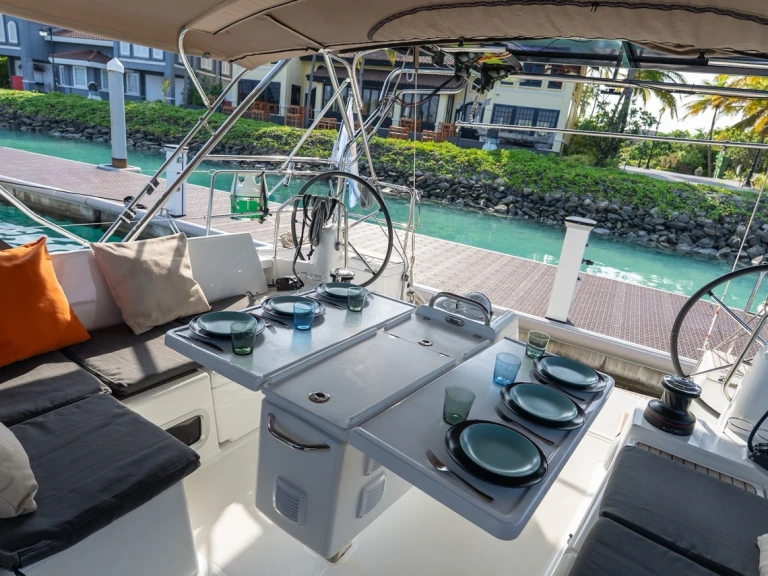 Pronájem lodi Jeanneau Sun Odyssey 490 v Male na Samboatu