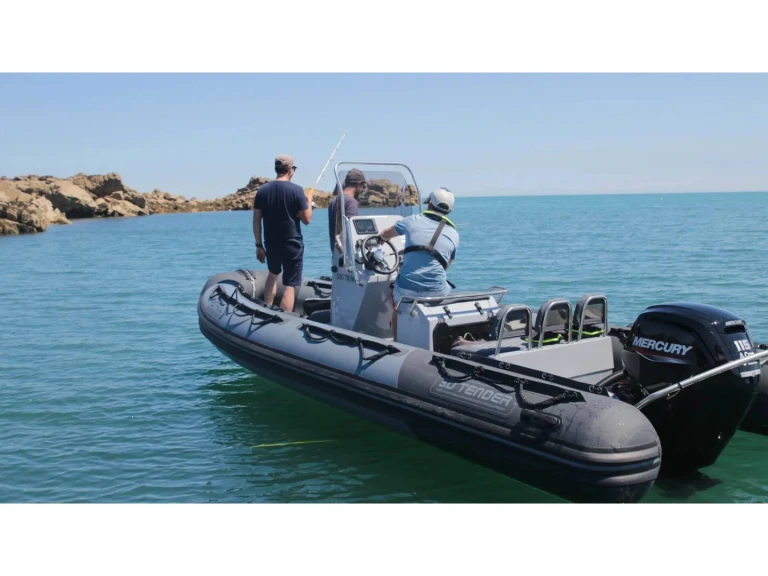 Pronájem lodi  3D TENDER - PATROL 6 v Saint-Quay-Portrieux na Samboatu