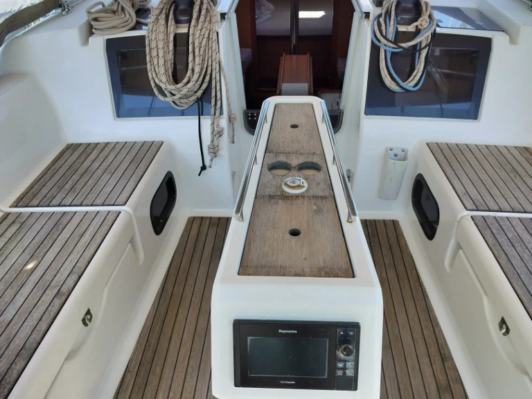 Pronájem lodi Izola lákavé ceny Dufour 382 Grand Large
