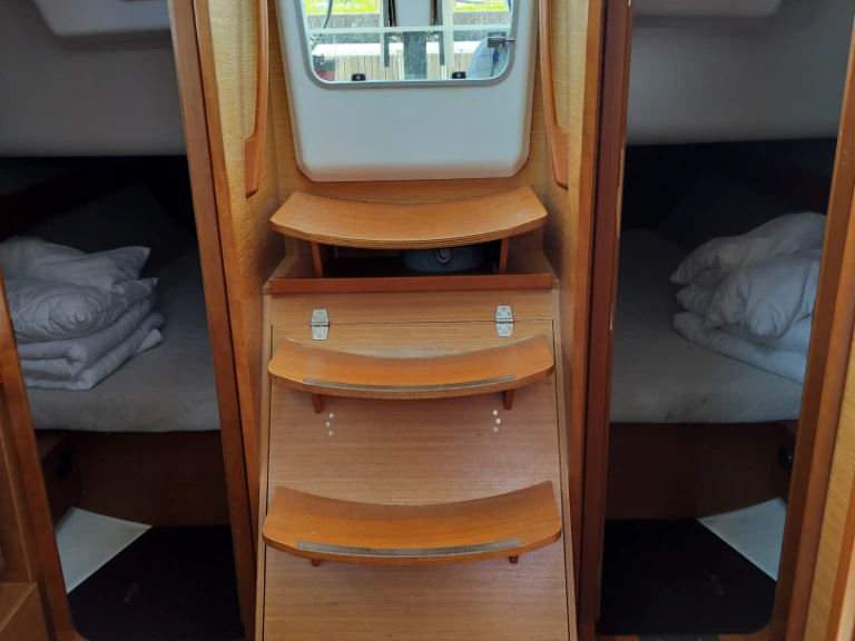 Pronájem lodi Dufour Dufour 382 Grand Large v Izola na Samboatu