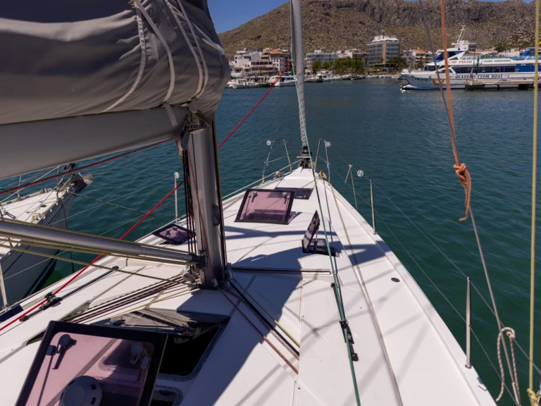 Pronajmout si Hanse Hanse 415 v Port de Pollenca