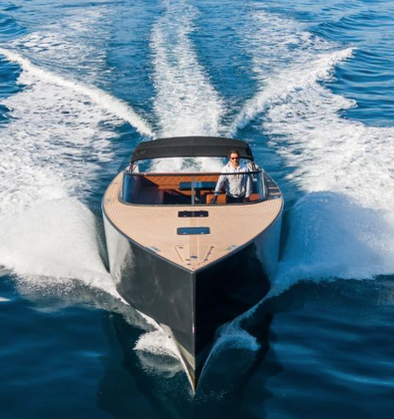 Pronajmout Motorová loď se skipperem či ne VanDutch v Golfe-Juan