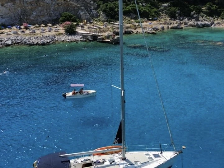 Pronájem lodi Rhodos lákavé ceny Sun Odyssey 47