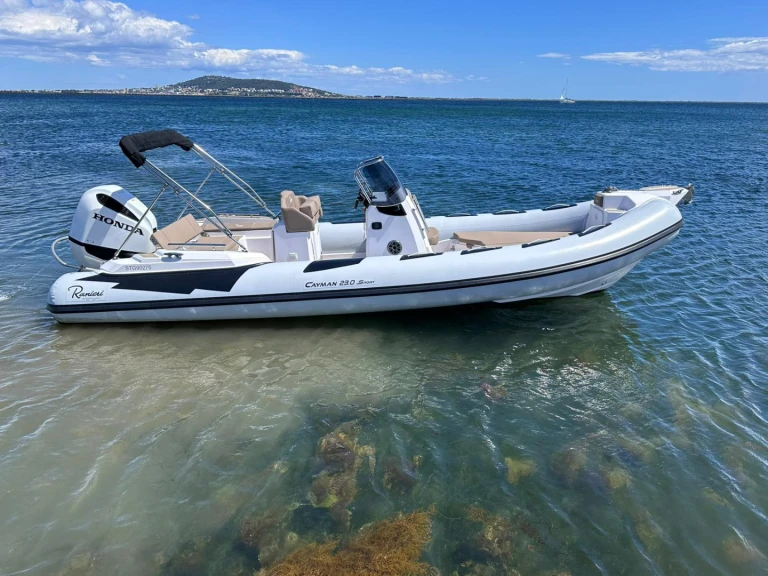 Pronájem lodi Sète lákavé ceny Cayman 23 Sport