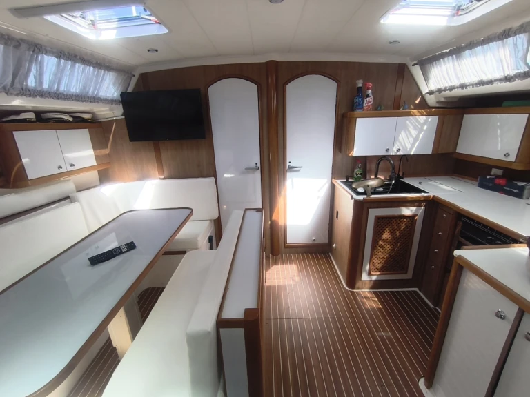 Pronájem lodi Néa Michanióna lákavé ceny Ocean Star 51.2