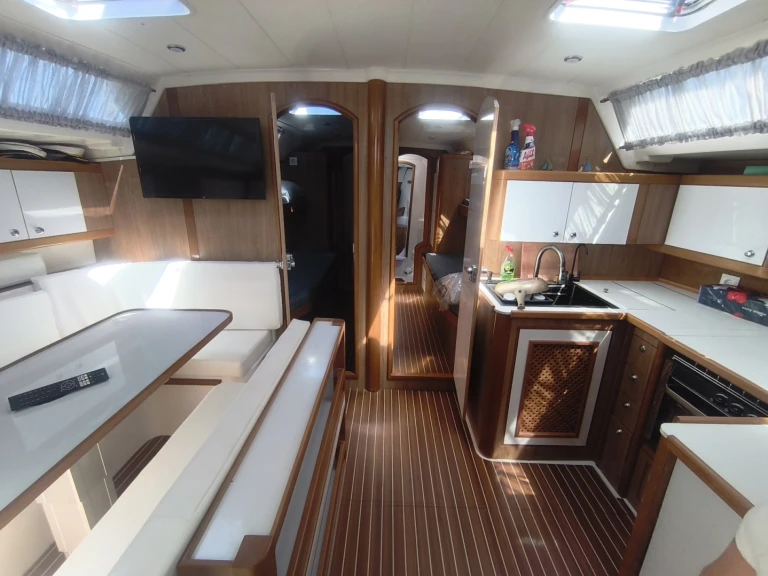 Pronajmout si Ocean Yachts Ocean Star 51.2 v Néa Michanióna