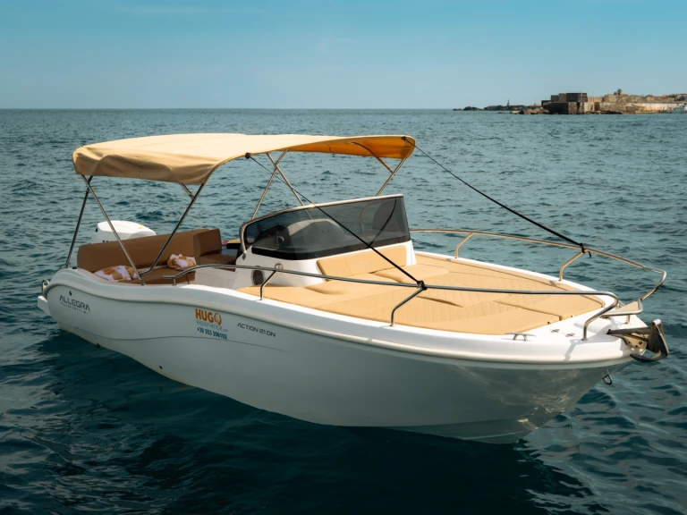 Pronajmout si Allegra Boats 21 Sun v Giardini-Naxos