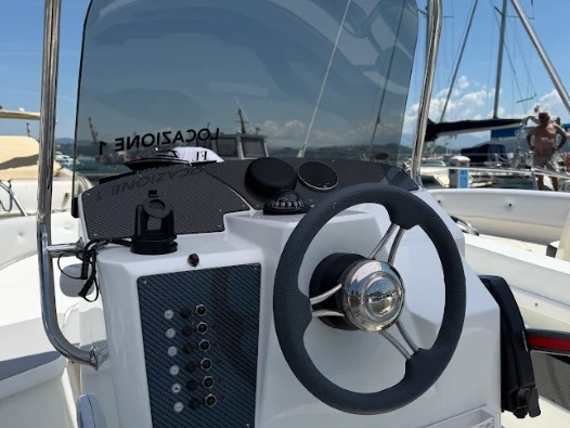 Pronájem lodi Trimarchi Trimarchi 57 S day v La Spezia na Samboatu