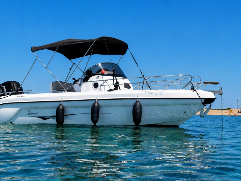 Pronájem jachty v Port-Camargue -Ranieri Shadow 22 S na Samboatu