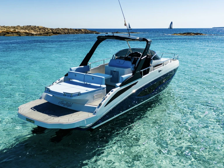 Pronájem lodi Ibiza Town lákavé ceny 340
