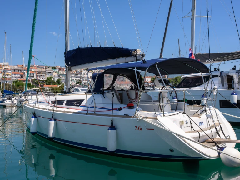 Pronájem Plachetnice v Novi Vinodolski -Jeanneau Sun Odyssey 36i