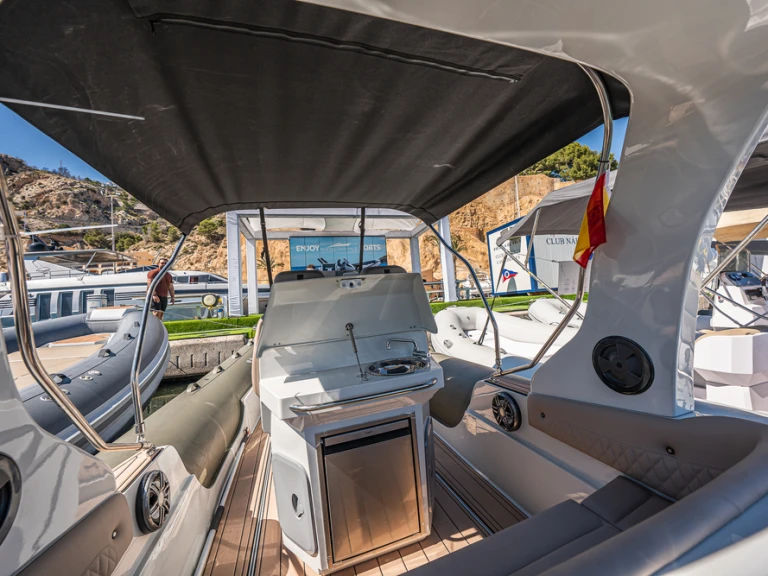 Italboats STINGHER 22GT jednotlivci a charterové společnosti v Altea