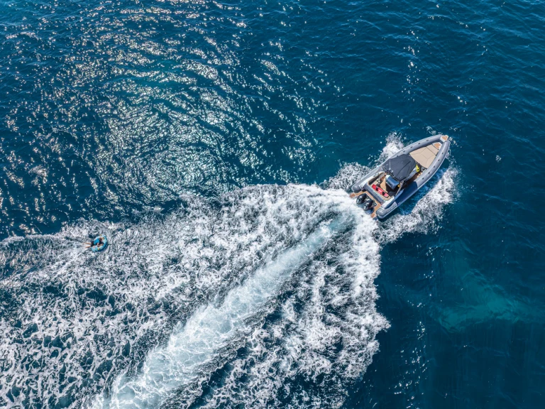 Pronájem lodi Italboats Stingher 28GT Lux v Altea na Samboatu